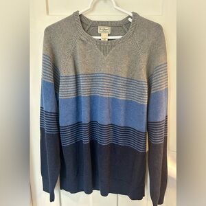 L.L. Bean Men's Blue and Gray Crewneck Sweater